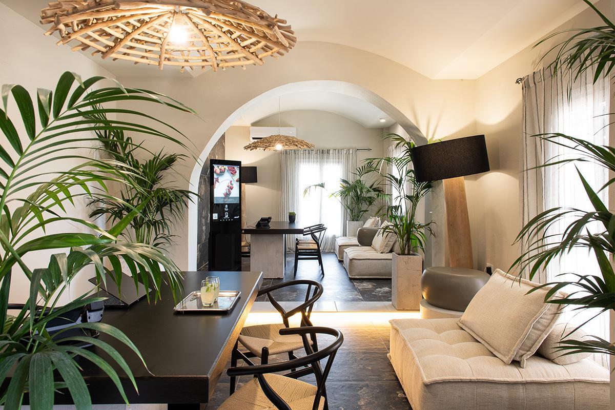 The Noverian Bios Santorini Boutique Hotel 费拉 外观 照片